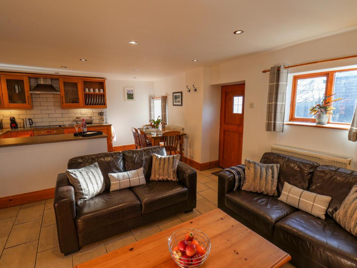 Hayloft Cottage Staintondale Exterior foto